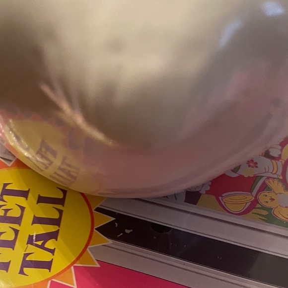 Avon White Rabbit Planter - Picture 3 of 11